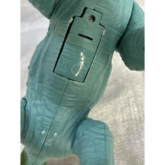 Jurassic Stegosaurus Dinosaur Toy Roar Lights & Sounds - Picture 6 of 8